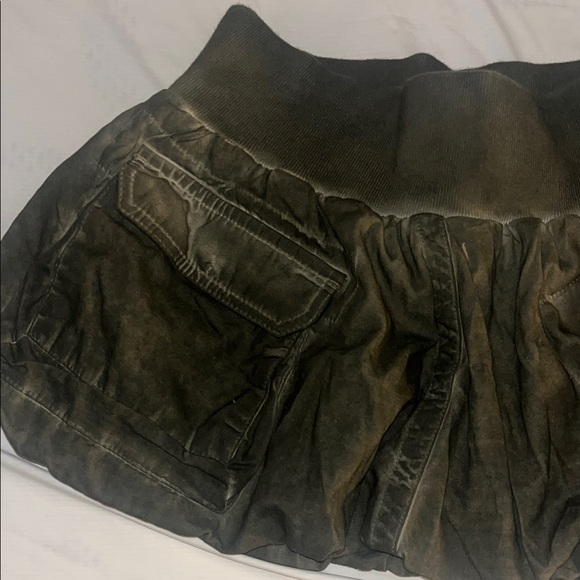 Stylish green Mini Skirt - Picture 5 of 5